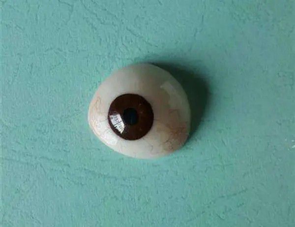 圓美義眼